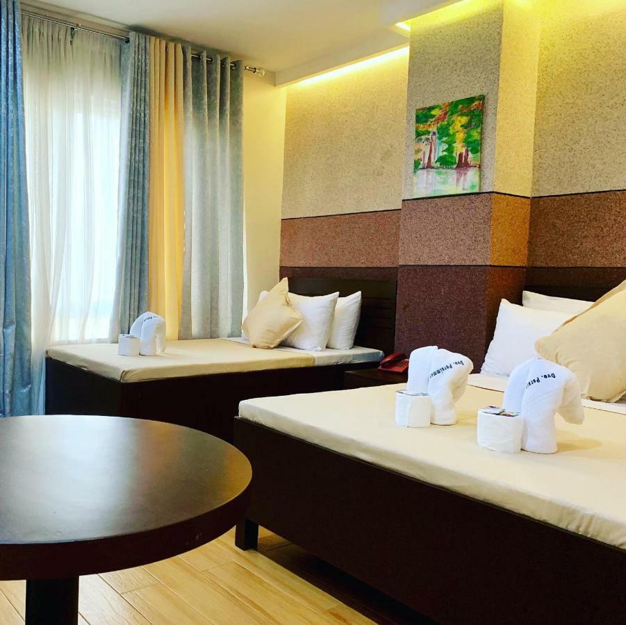 Davao Persimmon Suites Kültér fotó